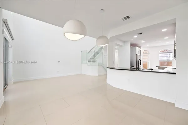 $6,300 | 21012 Northeast 34th Court, Unit 21012, Aventura, FL 33180