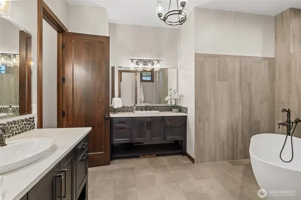 $2,575,000 | 272 Portal Court, Cle Elum, WA 98922