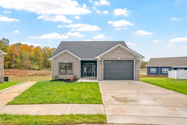 $274,500 | 109 Lowell Way, Hopkinsville, KY 42240