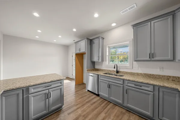 $274,500 | 109 Lowell Way, Hopkinsville, KY 42240