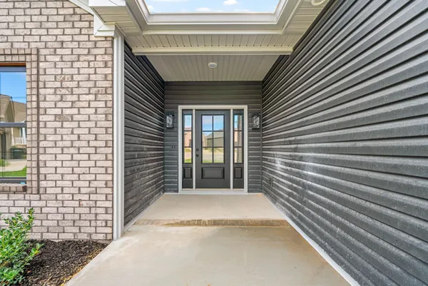 $274,500 | 109 Lowell Way, Hopkinsville, KY 42240