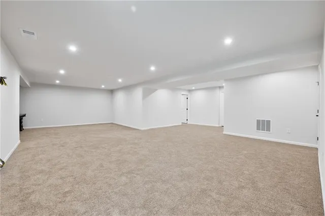 a view of empty room