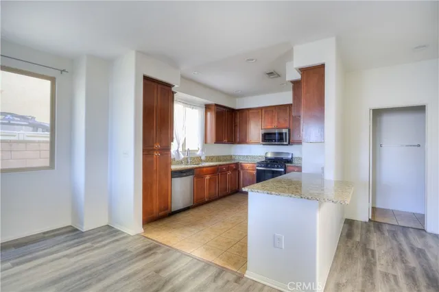 $3,400 | 469 Niagara Court, Corona, CA 92878