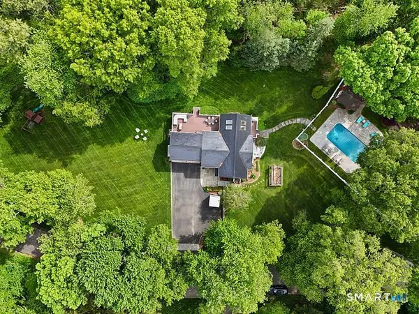 $1,699,000 | 2 Grassy Plains Road, Westport, CT 06880