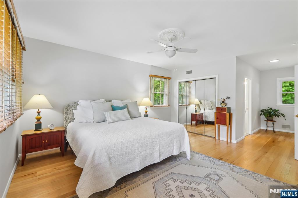 95 Yantacaw Brook Road Montclair, NJ 07043 - Photo 20 of 48