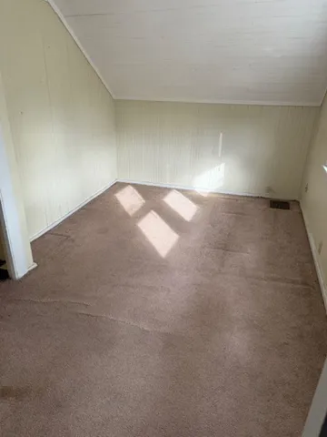 $2,200 | 303 North State Street, Concord, NH 03301