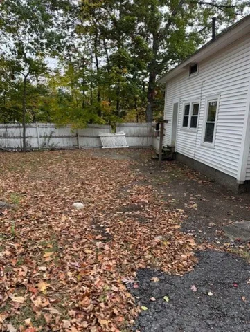 $2,200 | 303 North State Street, Concord, NH 03301