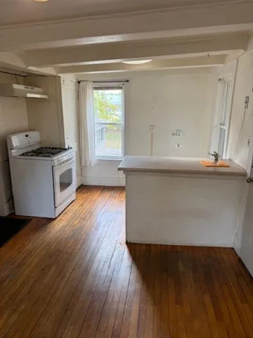 $2,200 | 303 North State Street, Concord, NH 03301