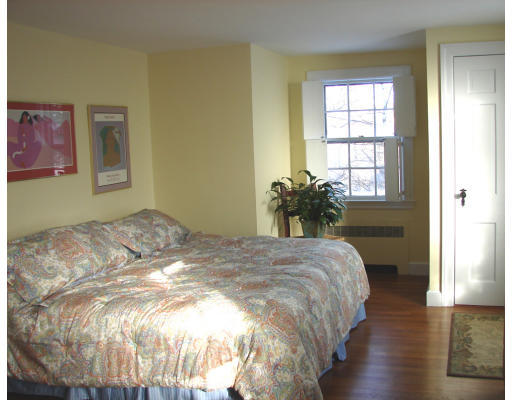 68 Pine Crest Road Newton, MA 02459 - Photo 8 of 16