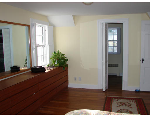 68 Pine Crest Road Newton, MA 02459 - Photo 9 of 16