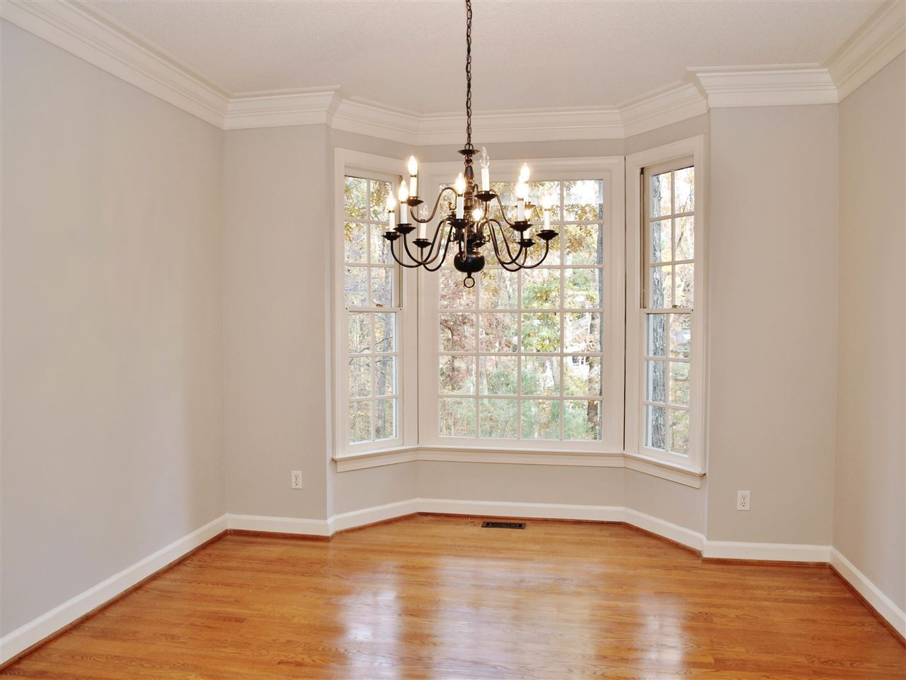 2805 Hawtree Drive Raleigh, NC 27613 - Photo 3 of 25 Photo 3