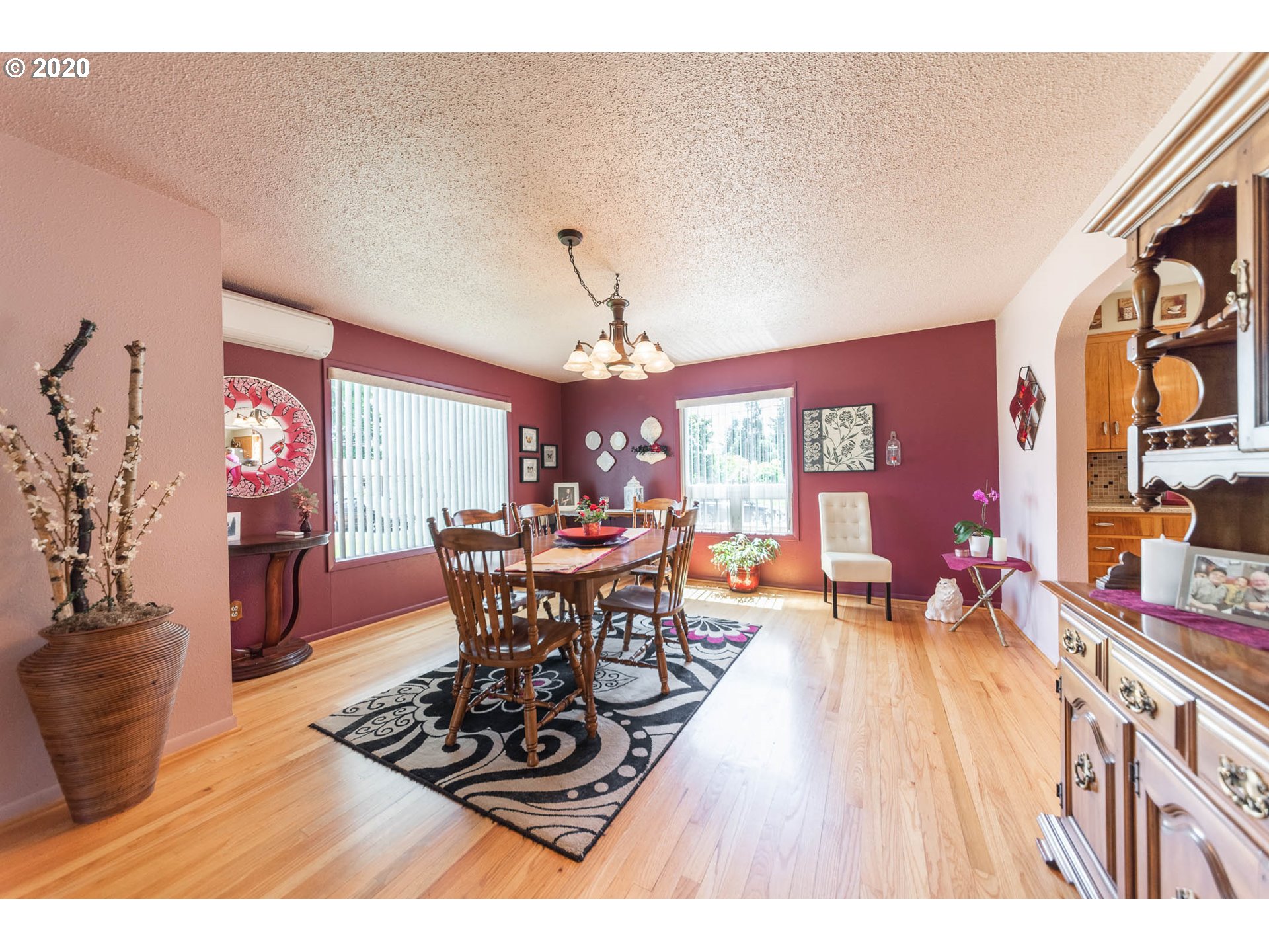 93970 Prairie Road Junction City, OR 97448 - Photo 5 of 32 Gallery Image 5