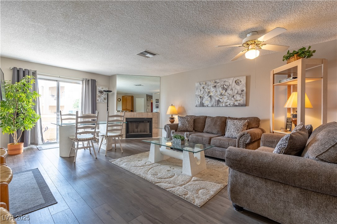 2160 Highpointe Drive, Unit 103 Laughlin, NV 89029 - Photo 5 of 32