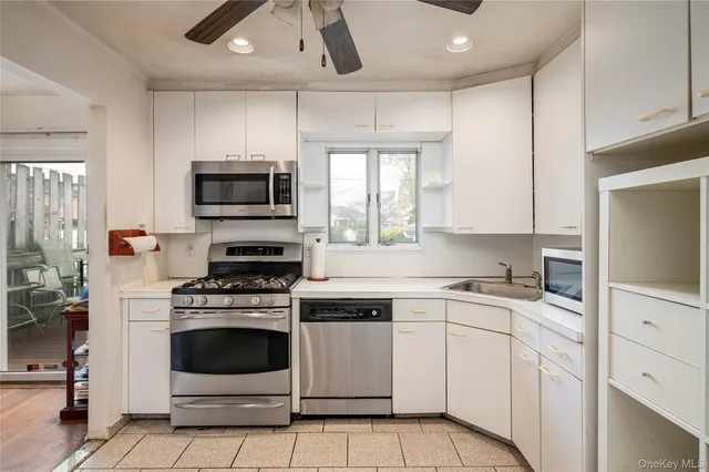 $899,000 | 68 Myles Avenue, Levittown, NY 11756