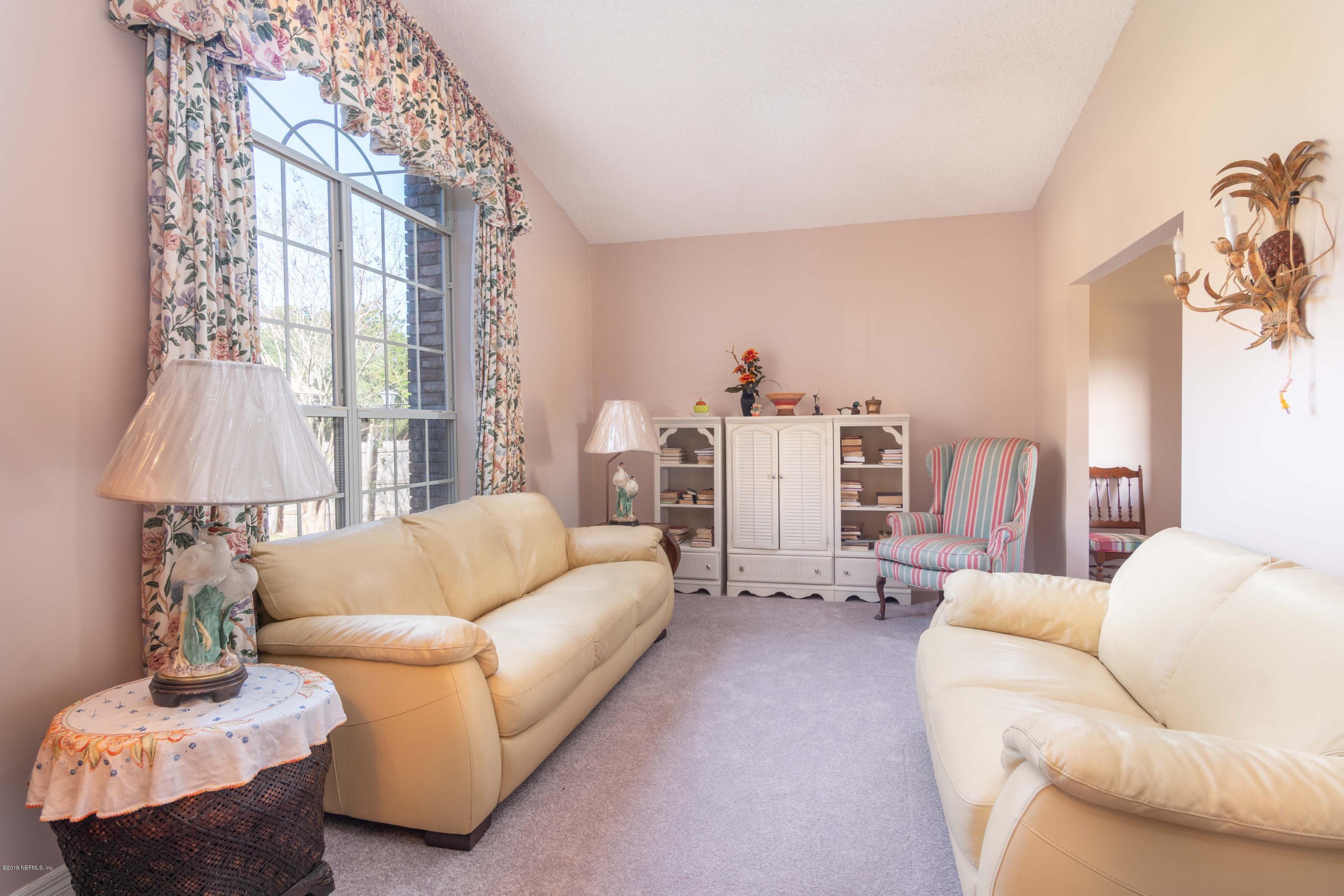 2305 Davis Road Jacksonville, FL 32218 - Photo 5 of 54 Houe Photos-10