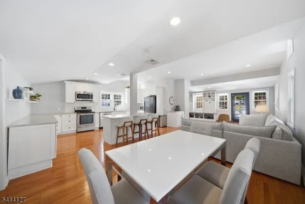 $875,000 | 12 Overlook Drive, Denville, NJ 07834