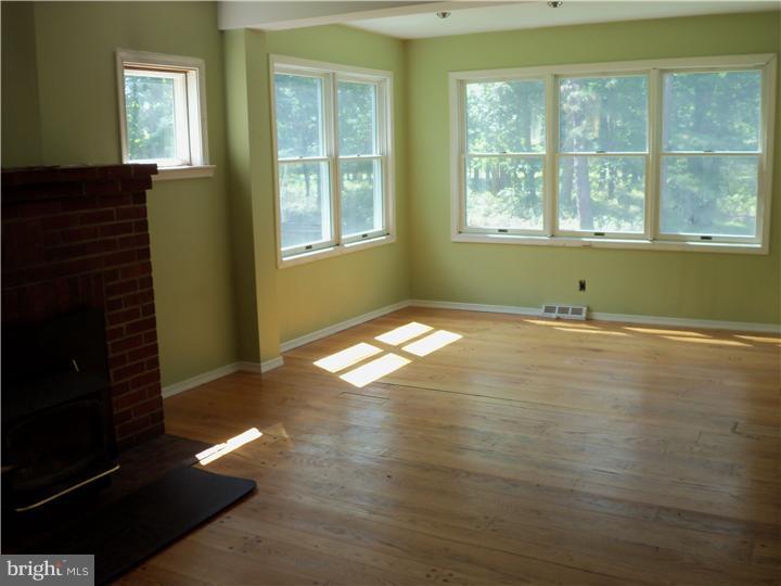 2271 North Firelane Road Southampton, NJ 08088 - Photo 4 of 19