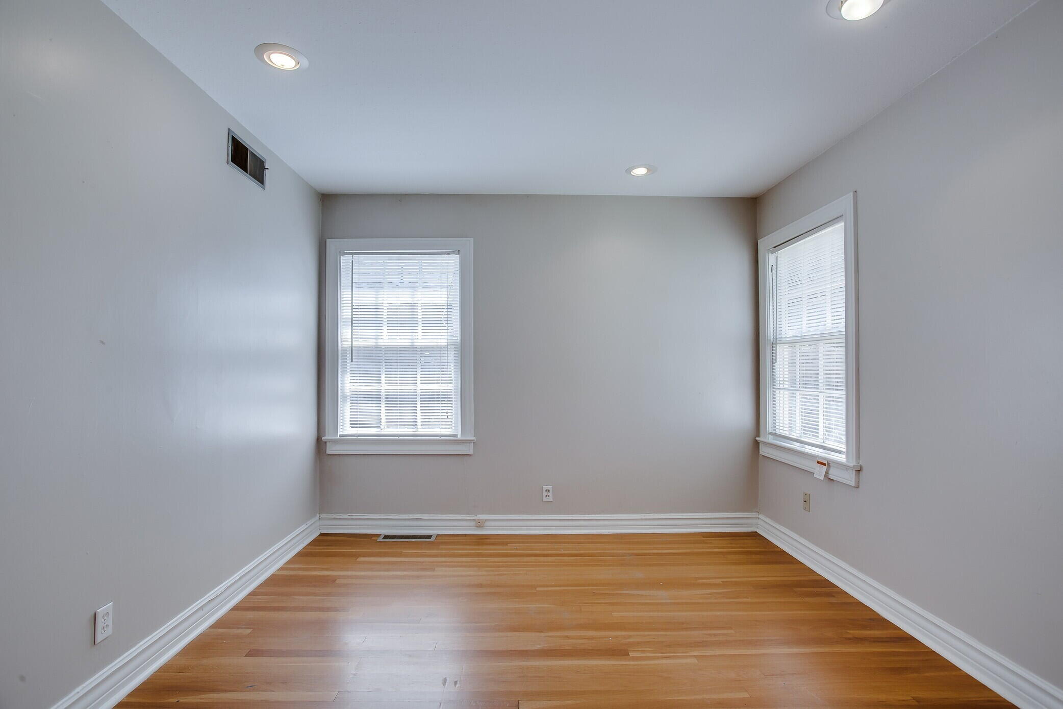 2403 32nd Street Lubbock, TX 79411 - Photo 11 of 15 l-11