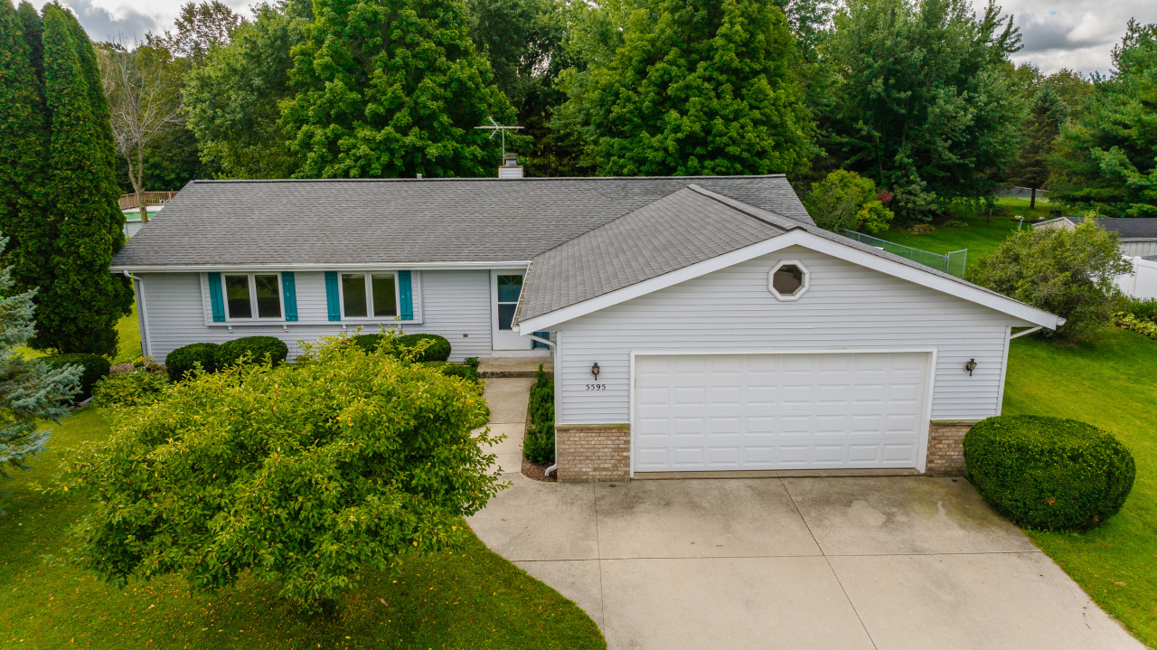 5595 Stonefield Road Slinger, WI 53086 - Photo 1 of 1 Photo 1