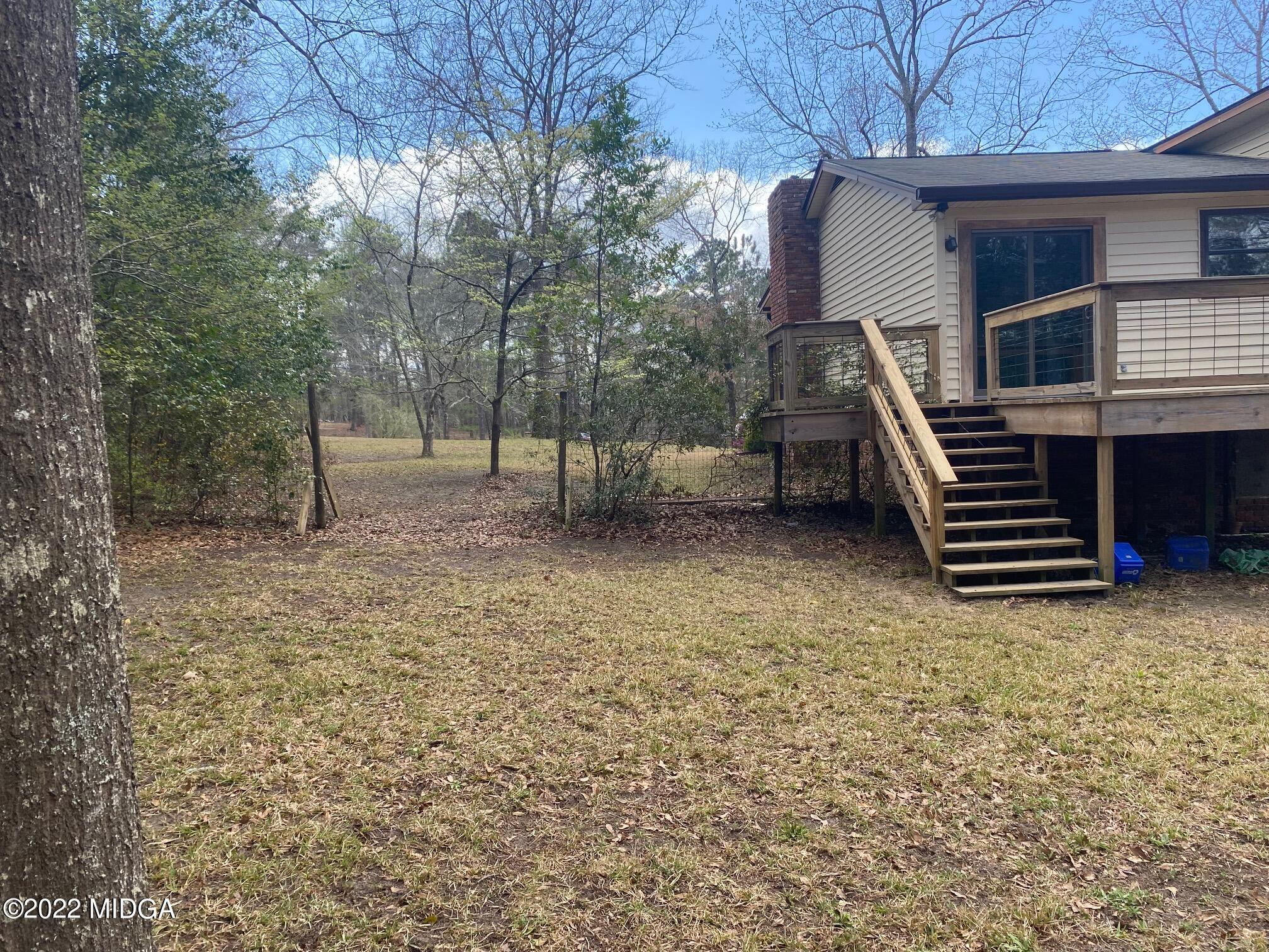 114 Pine Tree Road Macon, GA 31211 - Photo 16 of 18