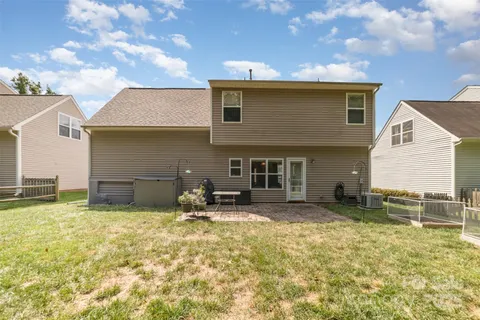 $374,900 | 7900 Rolling Meadows Lane, Huntersville, NC 28078