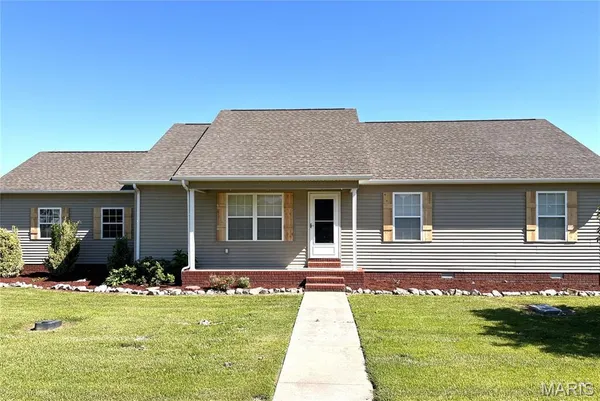 $334,000 | 12048 Hidden Meadow Lane, Dexter, MO 63841