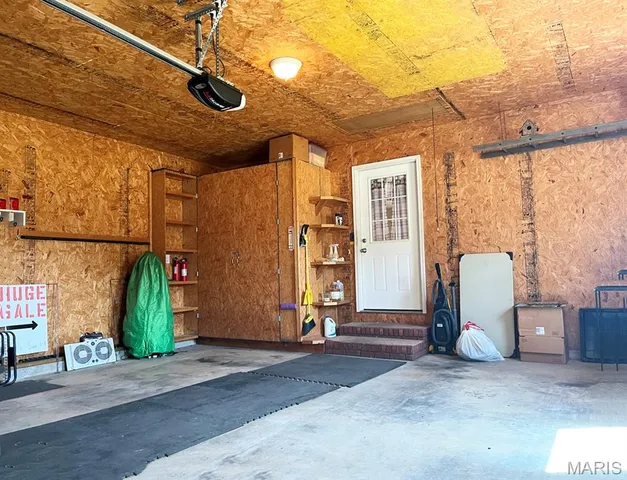 $349,000 | 12048 Hidden Meadow Lane, Dexter, MO 63841