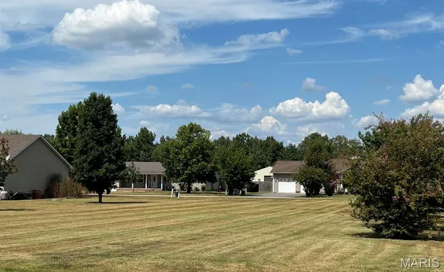 $349,000 | 12048 Hidden Meadow Lane, Dexter, MO 63841