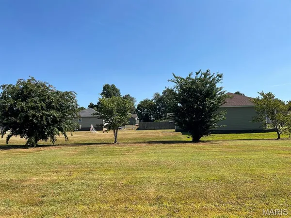 $334,000 | 12048 Hidden Meadow Lane, Dexter, MO 63841