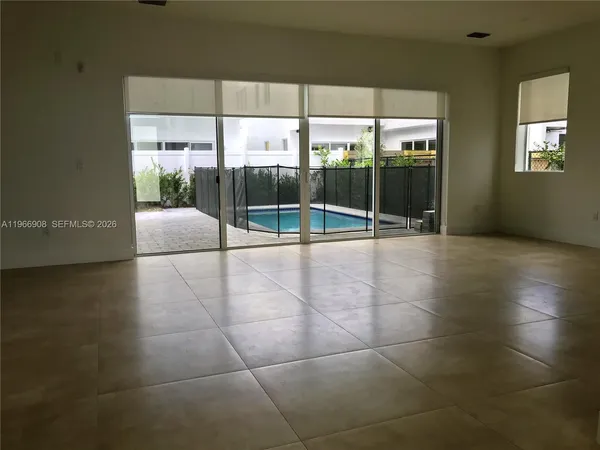 $8,000 | 10055 Northwest 75th Street, Doral, FL 33178