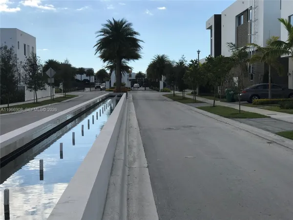 $8,000 | 10055 Northwest 75th Street, Doral, FL 33178