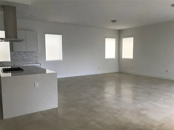 $8,000 | 10055 Northwest 75th Street, Doral, FL 33178