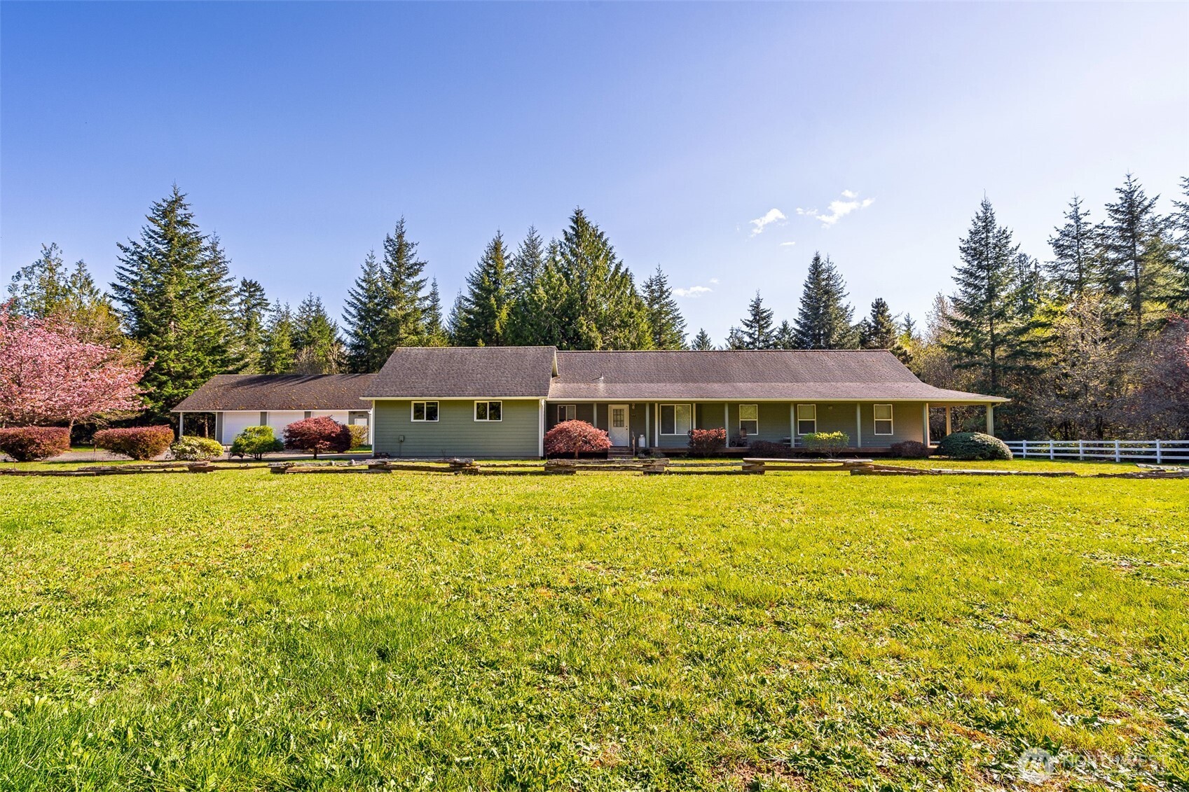 698 Logan Hill Road Chehalis, WA 98532 - Photo 6 of 35 a view of a house with a yard