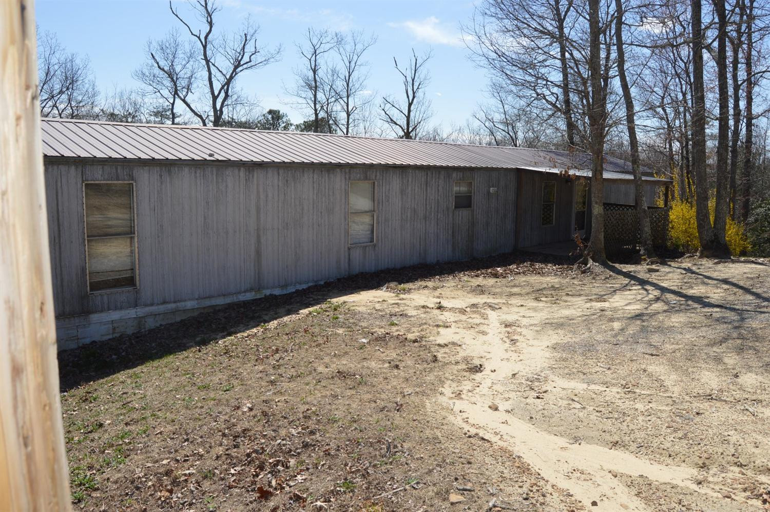 57 Fisherman Island Road London, KY 40741 - Photo 2 of 15 Photo 2
