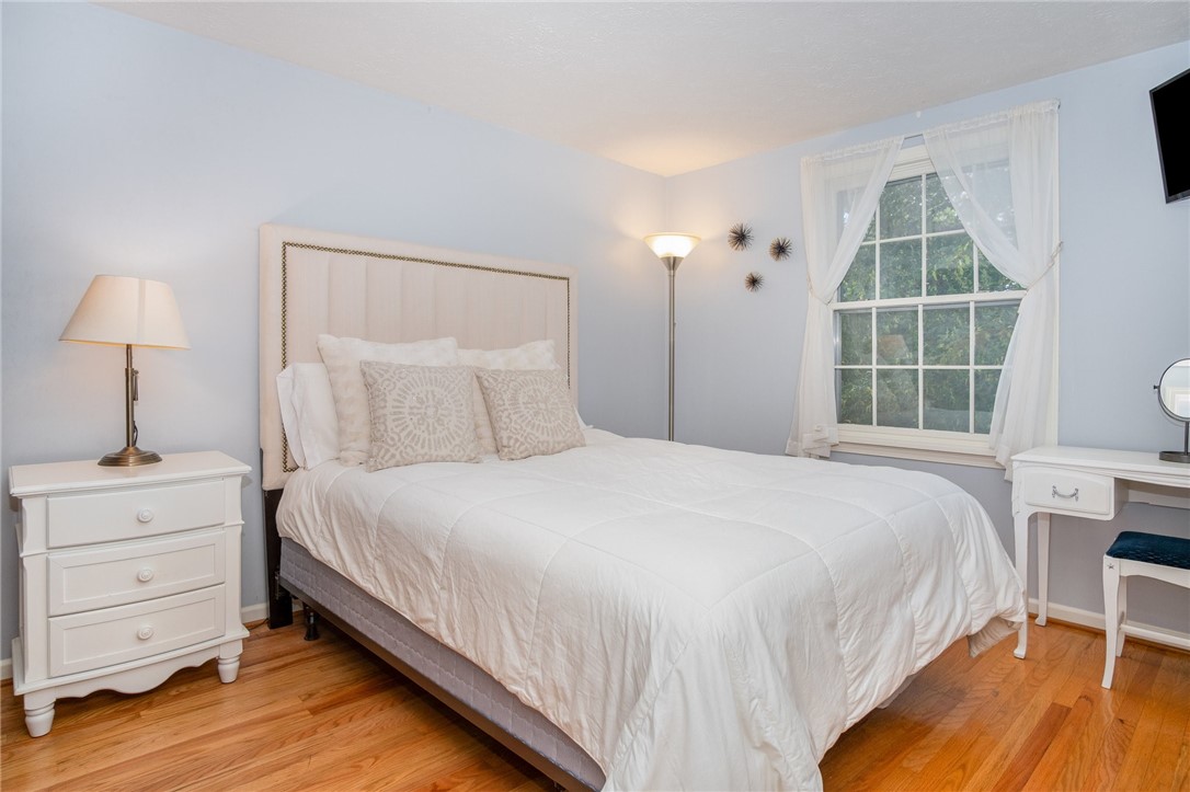 5 Old Drake Run Perinton, NY 14450 - Photo 21 of 39 BEDROOM 2