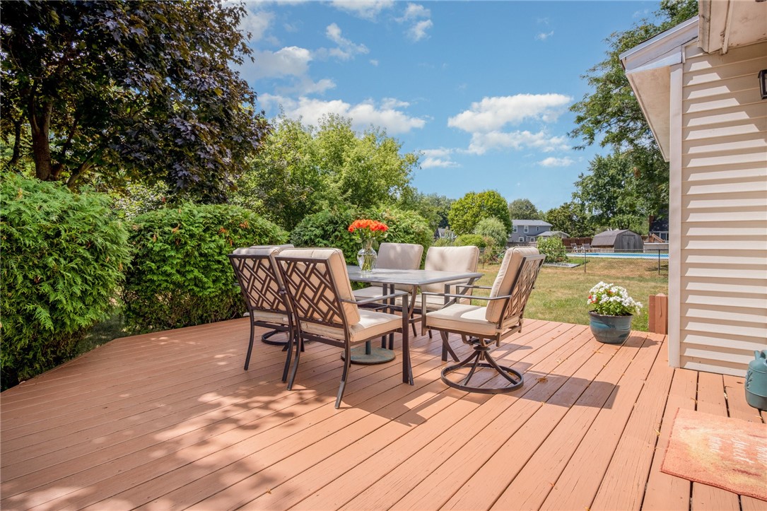 5 Old Drake Run Perinton, NY 14450 - Photo 30 of 39 BACK DECK