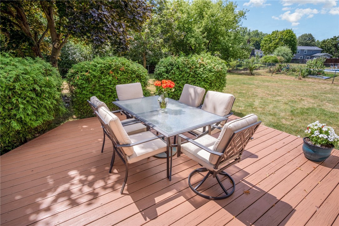 5 Old Drake Run Perinton, NY 14450 - Photo 31 of 39 BACK DECK