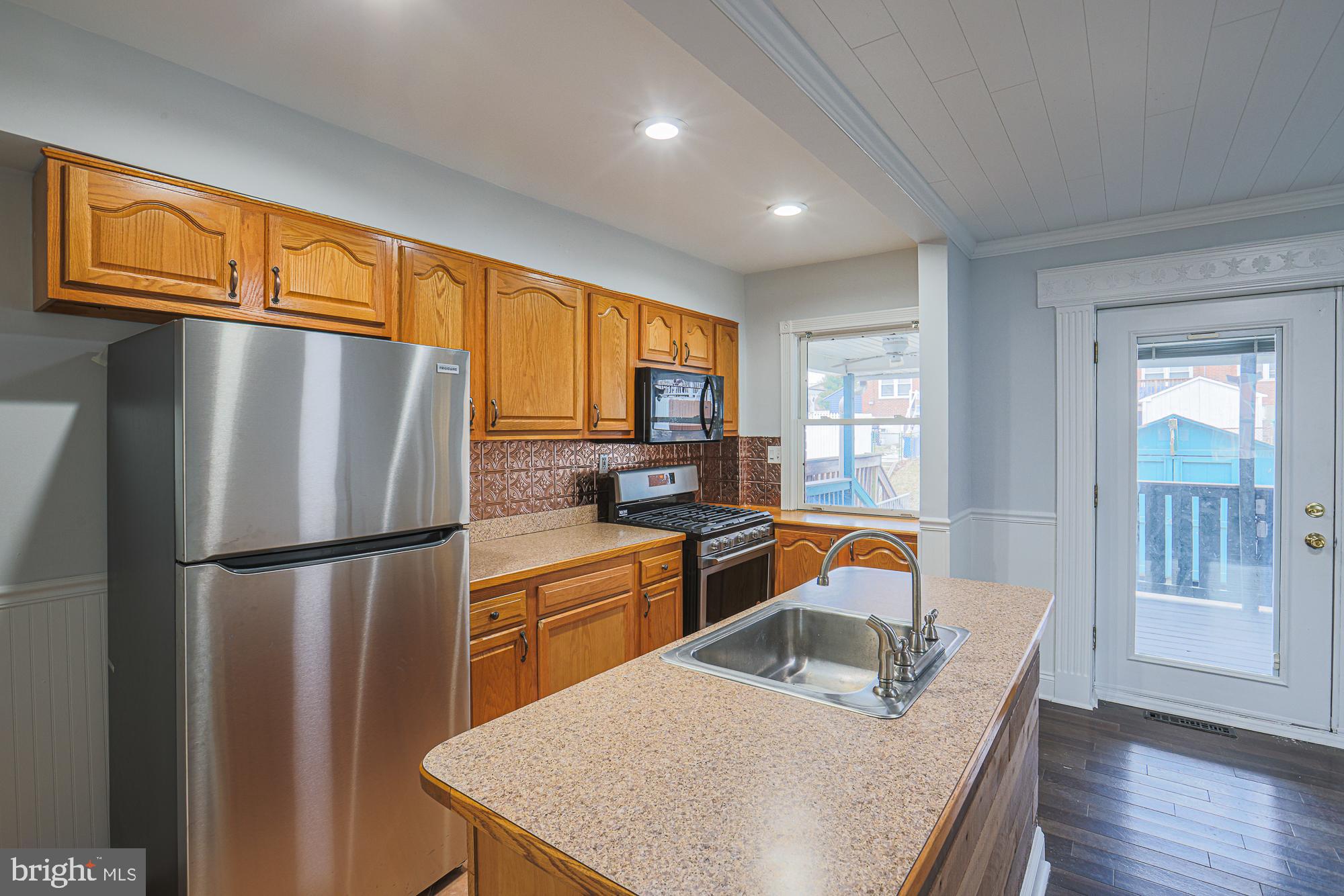 1628 Searles Road Dundalk, MD 21222 - Photo 26 of 52