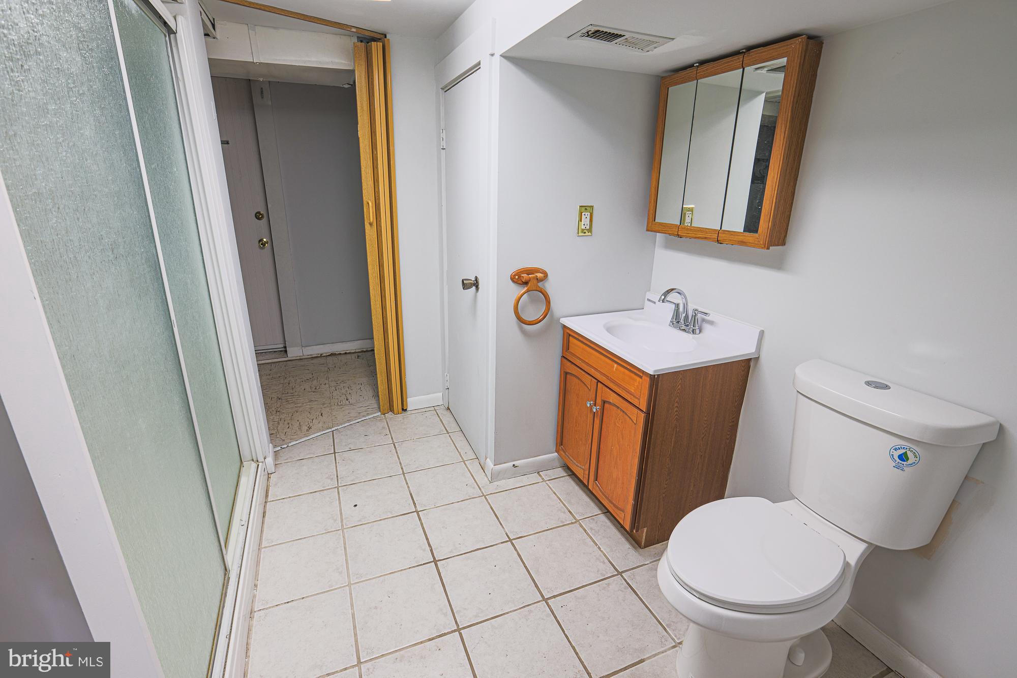 1628 Searles Road Dundalk, MD 21222 - Photo 35 of 52