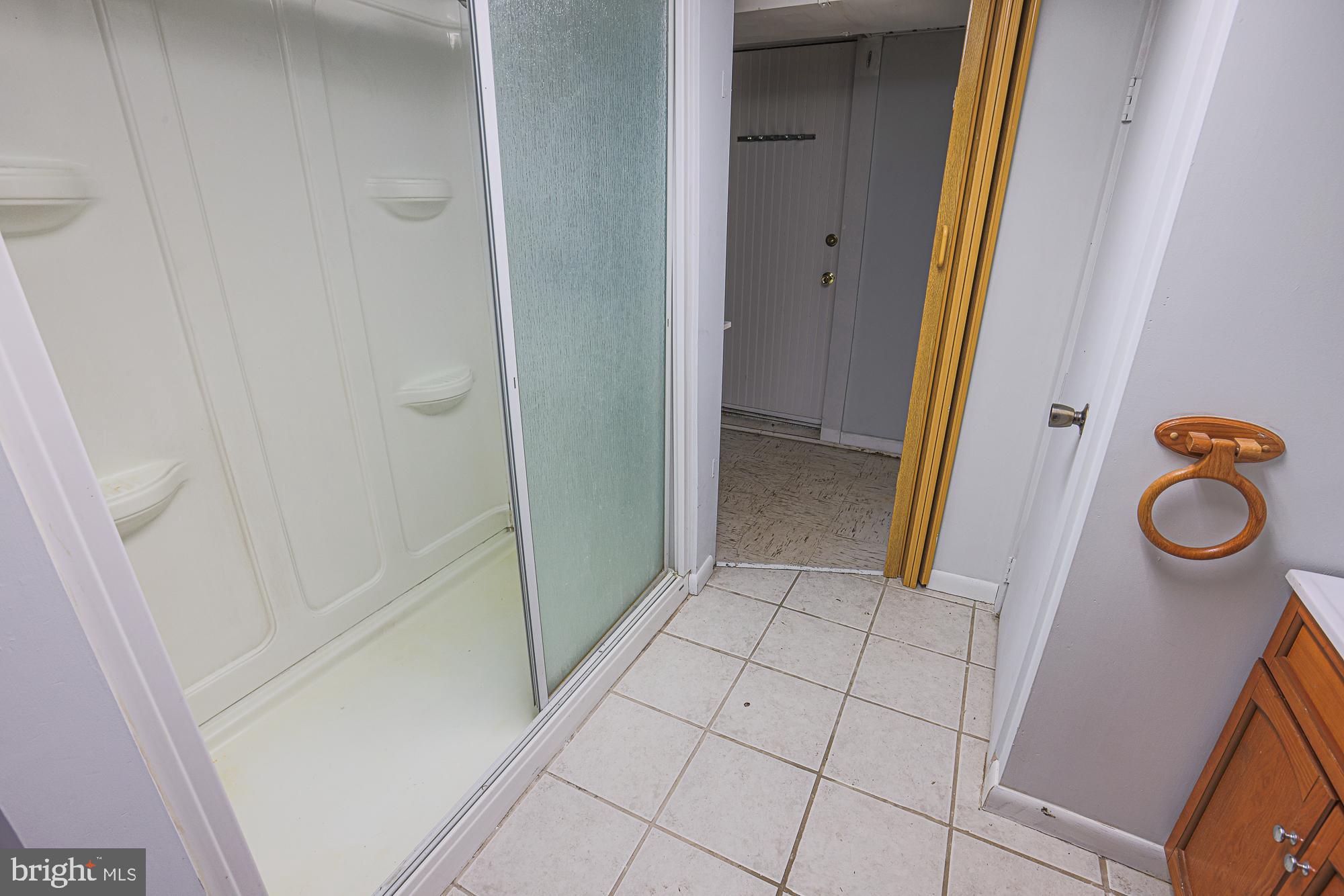 1628 Searles Road Dundalk, MD 21222 - Photo 38 of 52