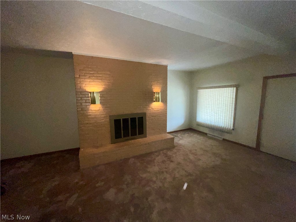 4874 Logan Way Hubbard, OH 44425 - Photo 9 of 40