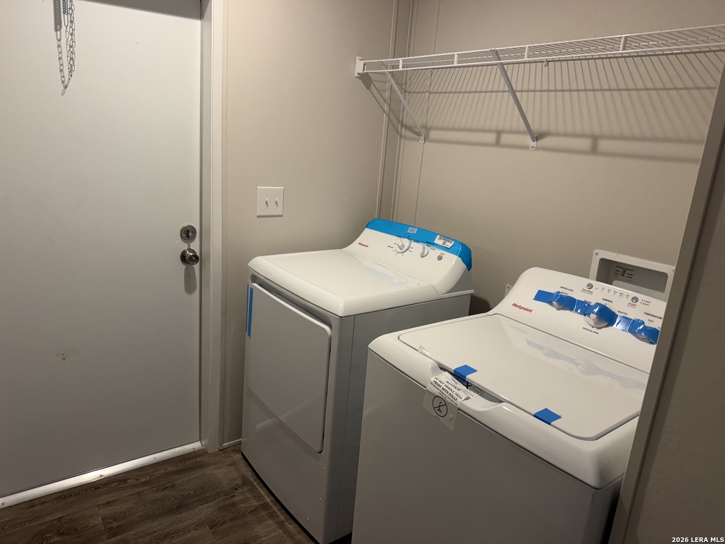583 Lone Shadow, Unit B Spring Branch, TX 78070 - Photo 3 of 9 Gallery Image 3