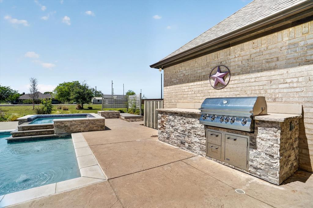 2000 Adams Lane South Azle, TX 76020 - Photo 16 of 38