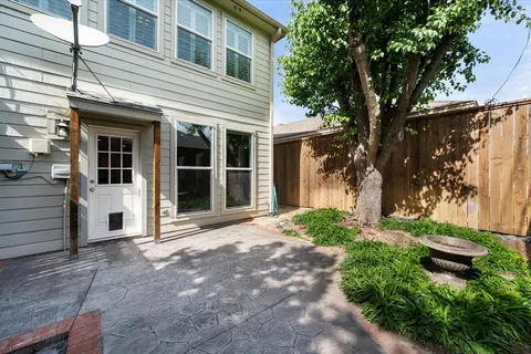 $525,000 | 5633 El Campo Avenue, Fort Worth, TX 76107