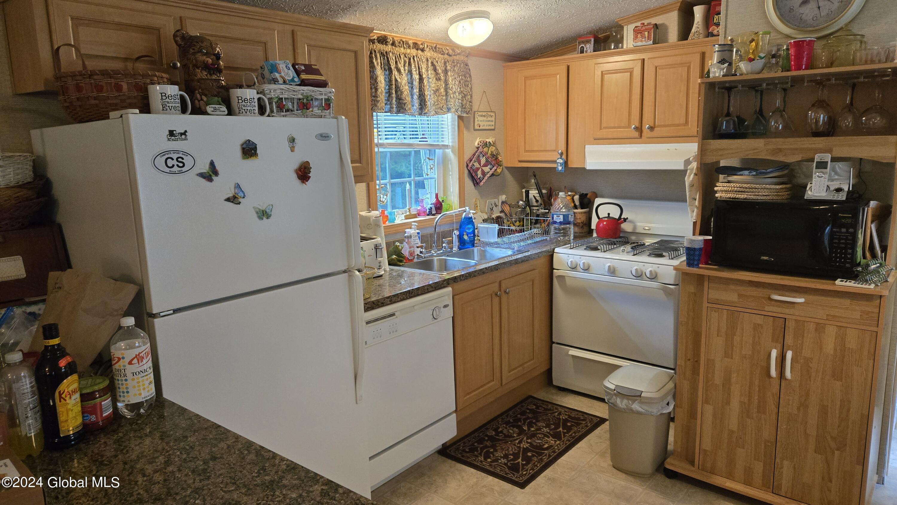 432 Toad Point Road Petersburgh, NY 12138 - Photo 10 of 27 20240930_162918