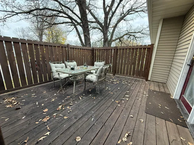 $144,900 | 422 Arnold Avenue South, Thief River Falls, MN 56701