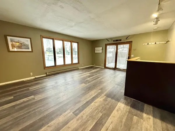 $144,900 | 422 Arnold Avenue South, Thief River Falls, MN 56701