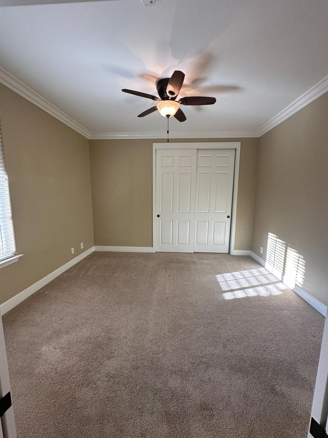 1105 North Perry Avenue Clovis, CA 93611 - Photo 7 of 26