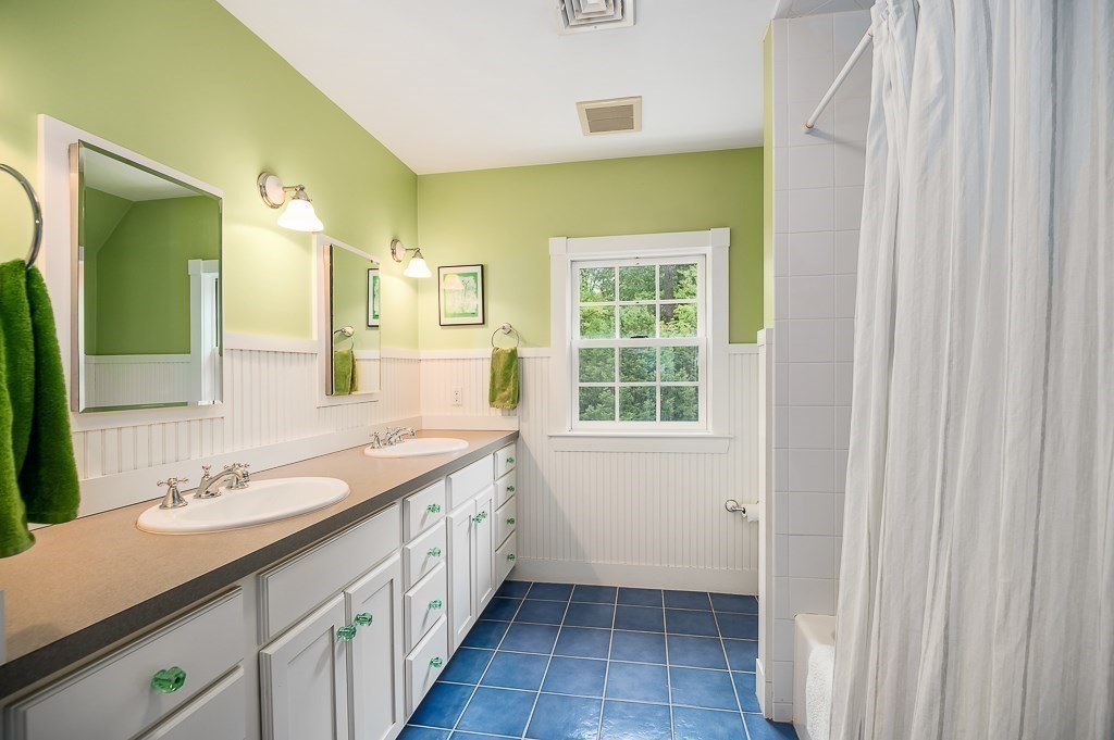 4 Tara Road Essex, MA 01929 - Photo 31 of 42