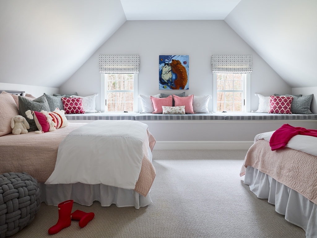 4 Tara Road Essex, MA 01929 - Photo 33 of 42